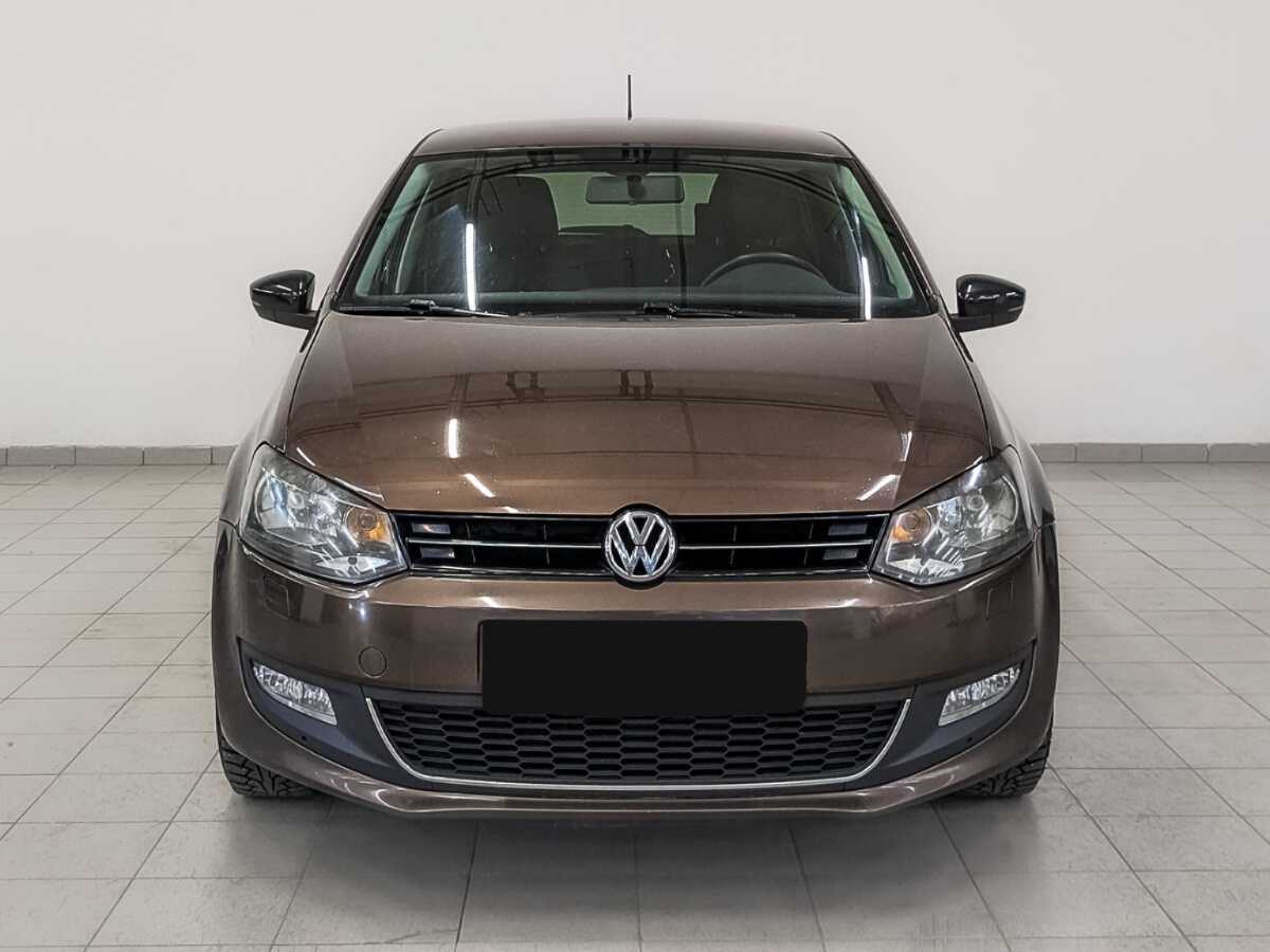 Volkswagen Polo с пробегом — 2011 год. Фото: #1