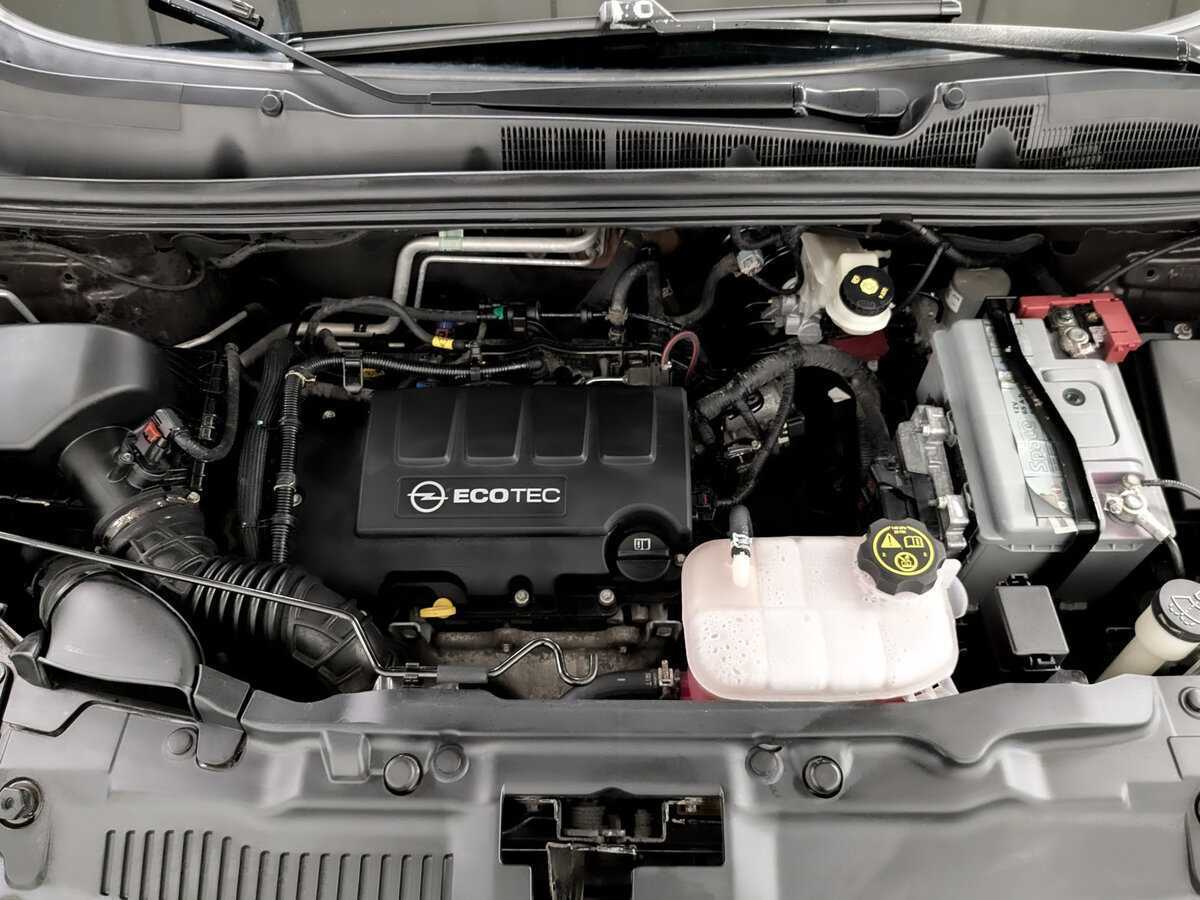 Opel Mokka с пробегом — 2014 год. Фото: #8