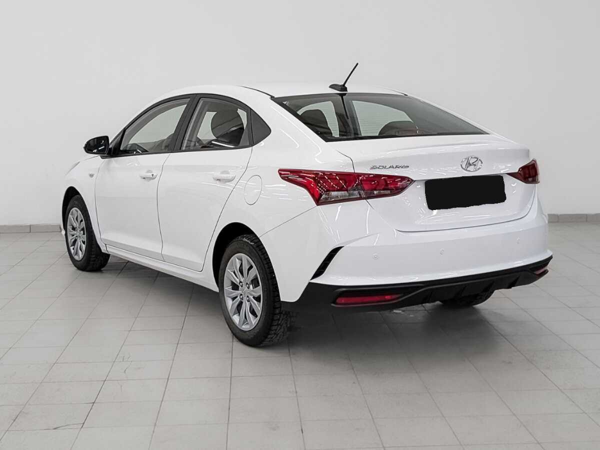 Hyundai Solaris с пробегом — 2021 год. Фото: #6