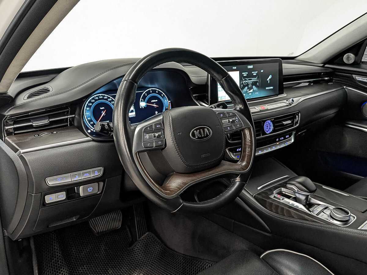 Kia K900 с пробегом — 2019 год. Фото: #12