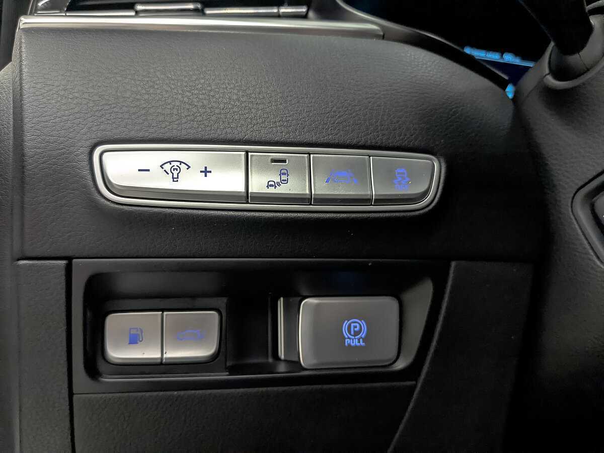 Kia K900 с пробегом — 2019 год. Фото: #25