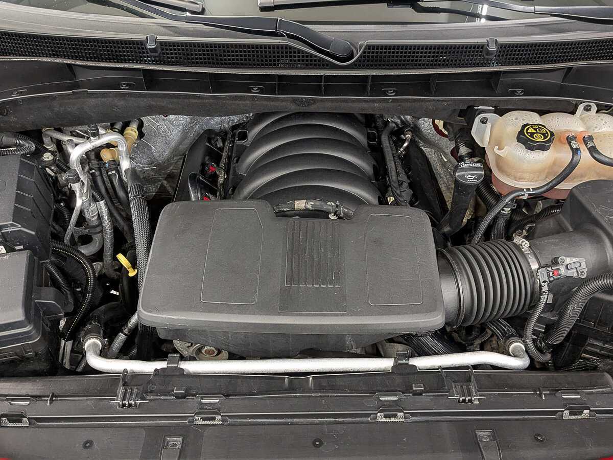 Cadillac Escalade с пробегом — 2021 год. Фото: #8