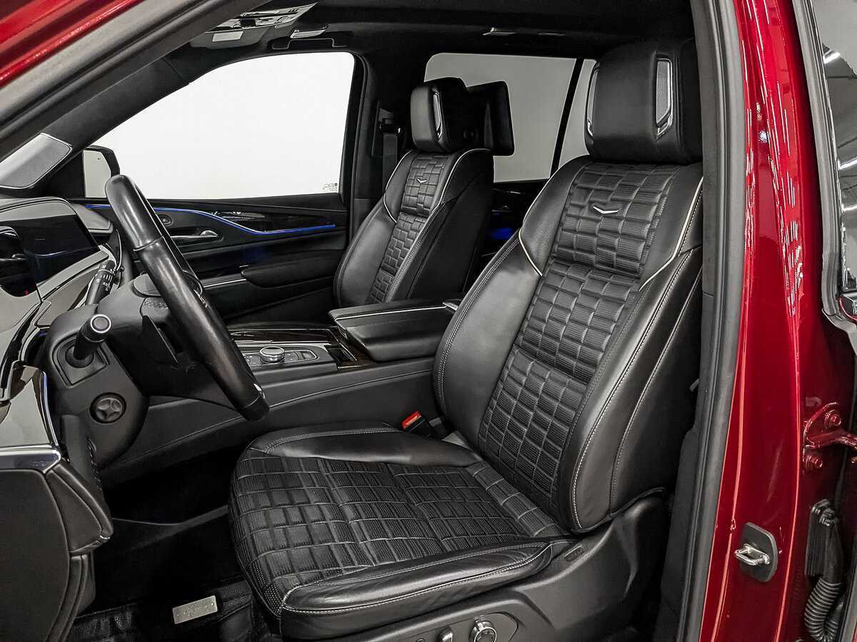 Cadillac Escalade с пробегом — 2021 год. Фото: #16