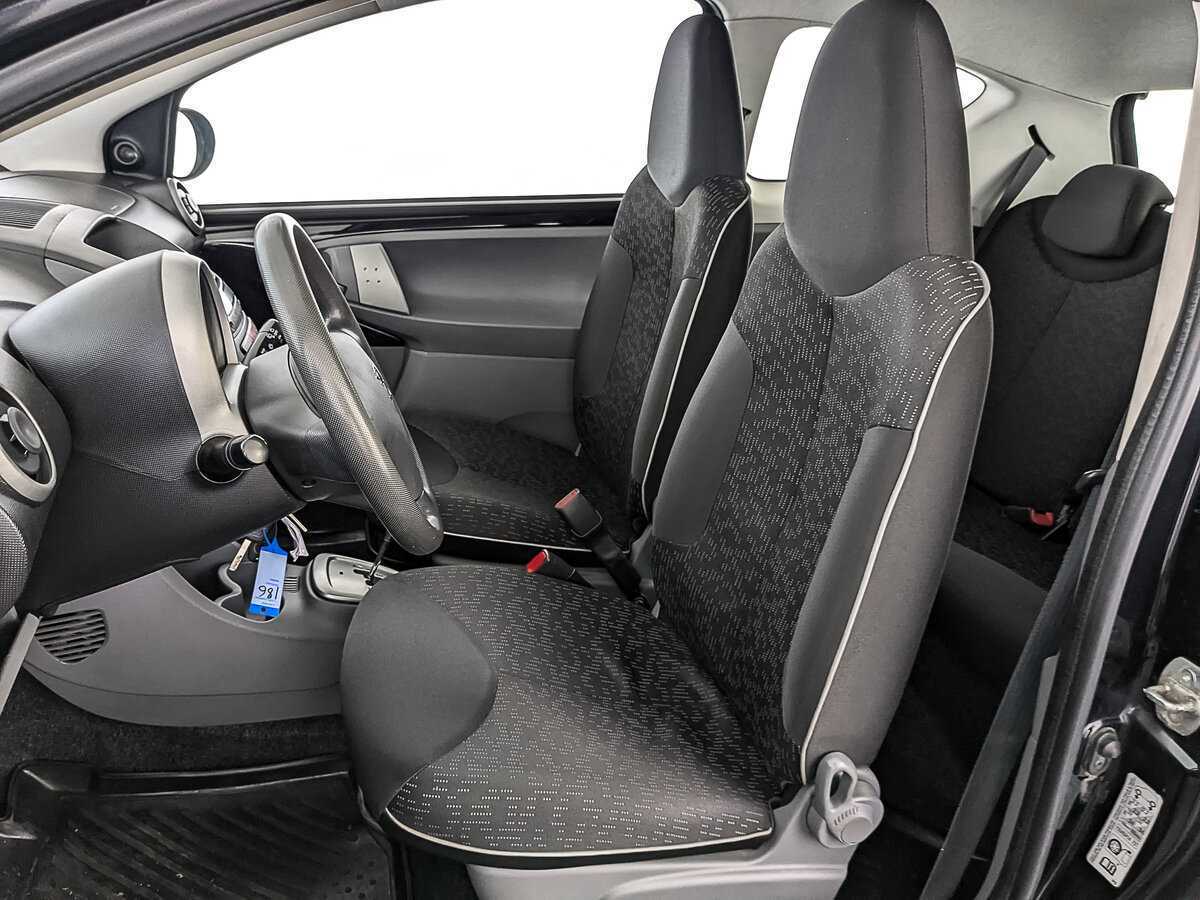 Peugeot 107 с пробегом — 2010 год. Фото: #17