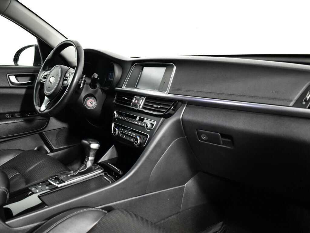 Kia Optima с пробегом — 2017 год. Фото: #8