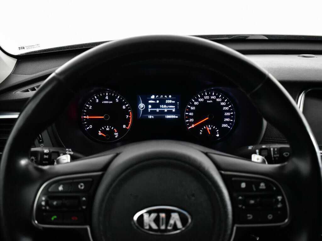 Kia Optima с пробегом — 2017 год. Фото: #10