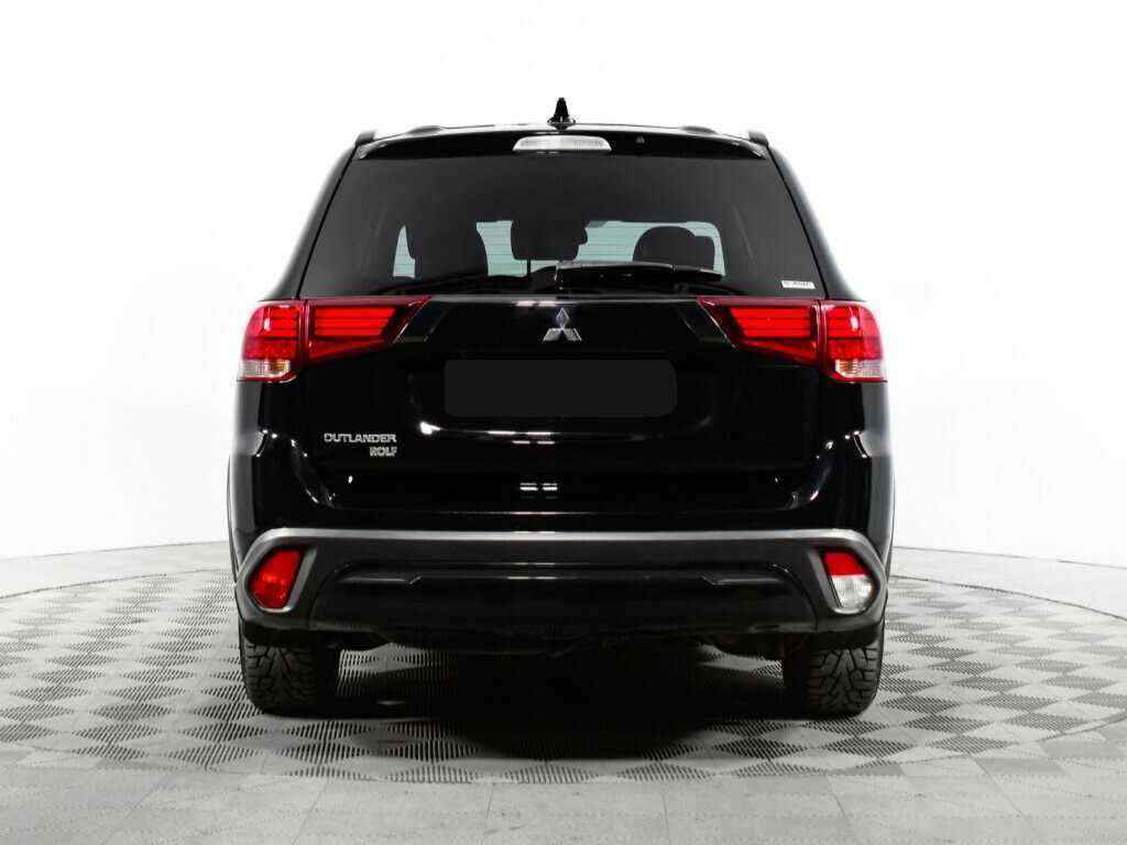 Mitsubishi Outlander с пробегом — 2021 год. Фото: #5