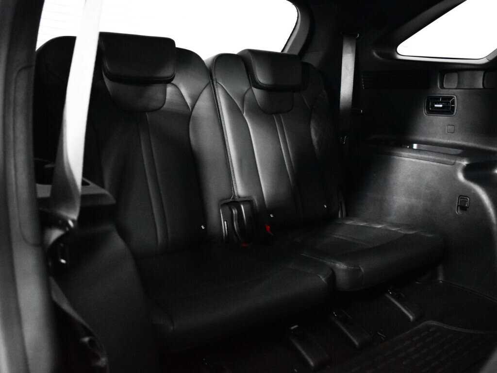 Kia Sorento с пробегом — 2022 год. Фото: #10