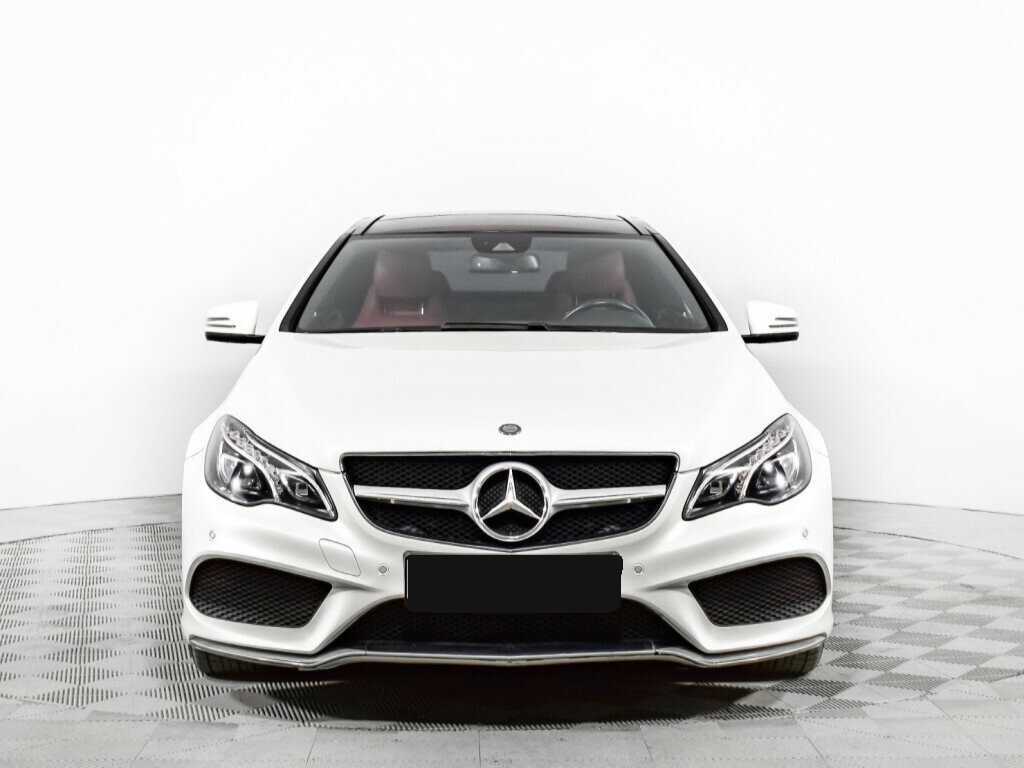 Mercedes-Benz E-Класс с пробегом — 2016 год. Фото: #1