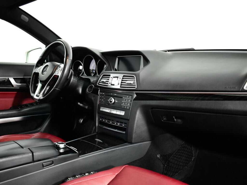 Mercedes-Benz E-Класс с пробегом — 2016 год. Фото: #8