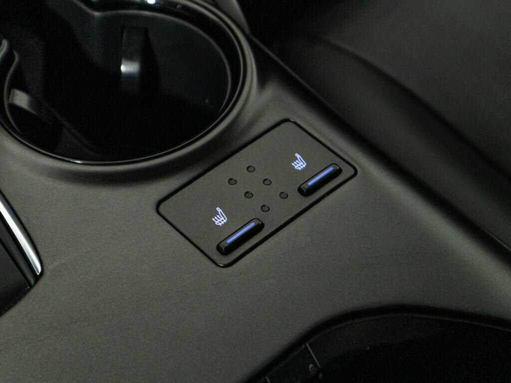 Toyota Camry с пробегом — 2021 год. Фото: #18