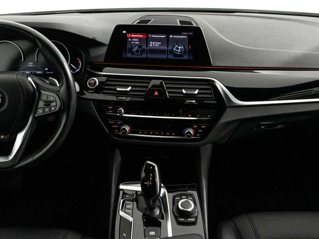 BMW 5 серии с пробегом — 2020 год. Фото: #13