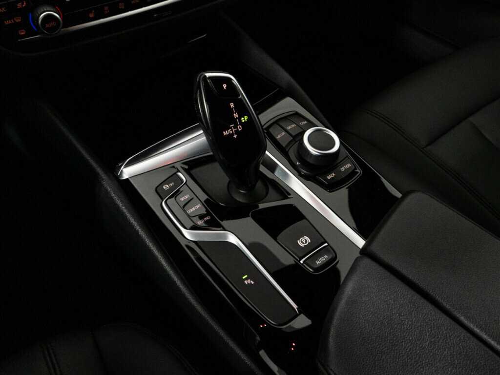 BMW 5 серии с пробегом — 2020 год. Фото: #16