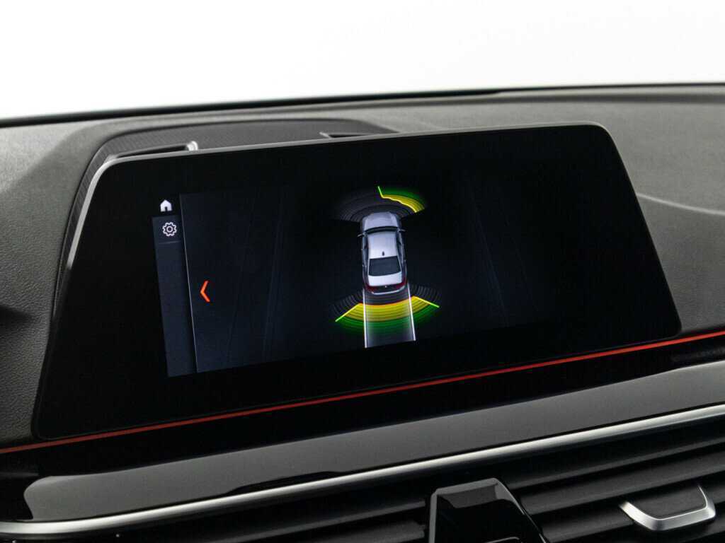 BMW 5 серии с пробегом — 2020 год. Фото: #18