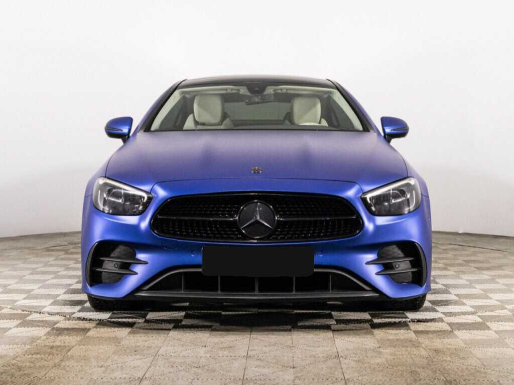 Mercedes-Benz E-Класс с пробегом — 2021 год. Фото: #1
