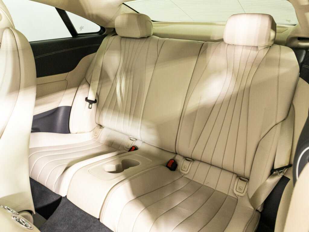 Mercedes-Benz E-Класс с пробегом — 2021 год. Фото: #9