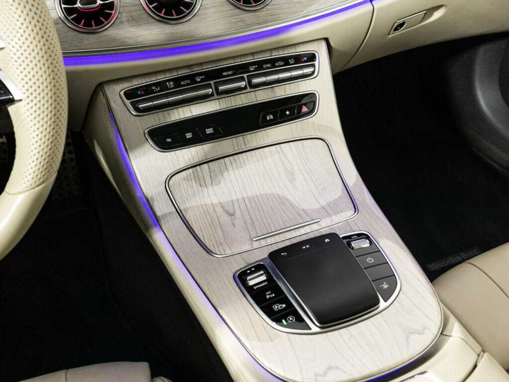 Mercedes-Benz E-Класс с пробегом — 2021 год. Фото: #21