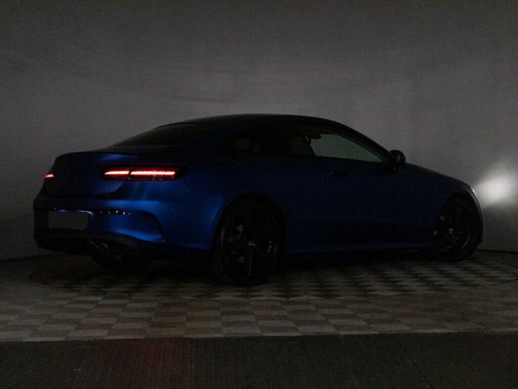 Mercedes-Benz E-Класс с пробегом — 2021 год. Фото: #28