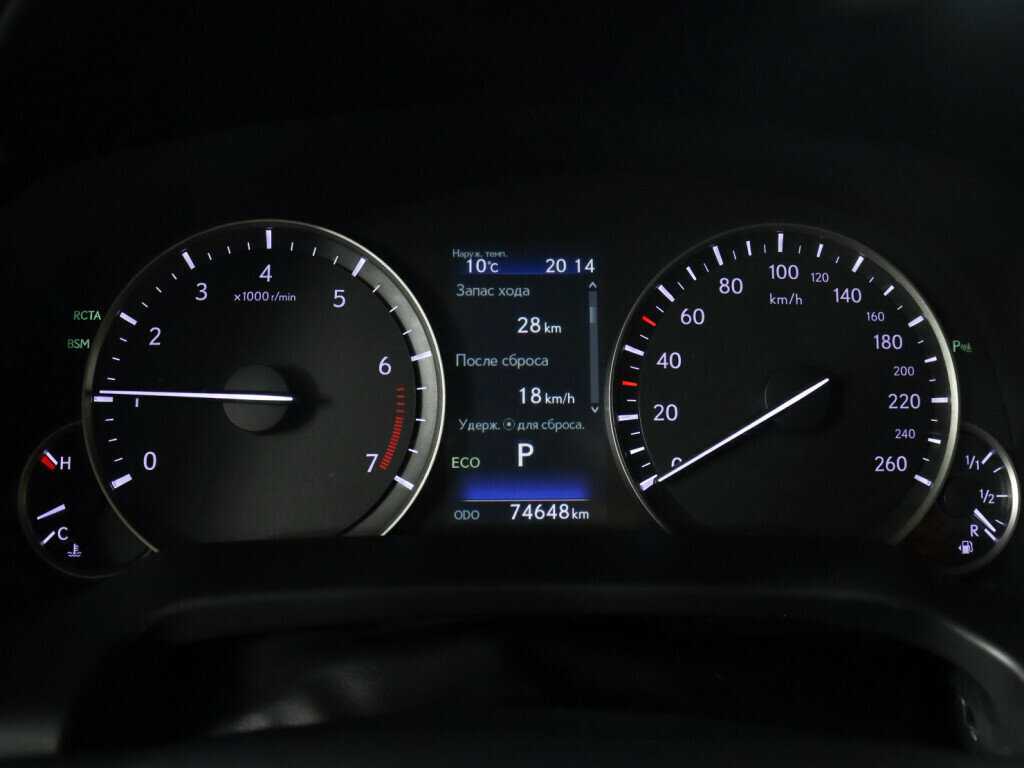 Lexus RX с пробегом — 2016 год. Фото: #8