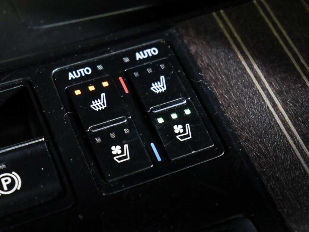 Lexus RX с пробегом — 2016 год. Фото: #25