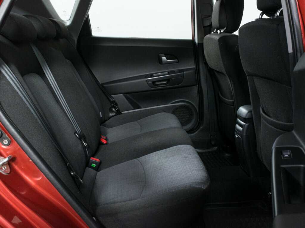 Kia Ceed с пробегом — 2011 год. Фото: #9