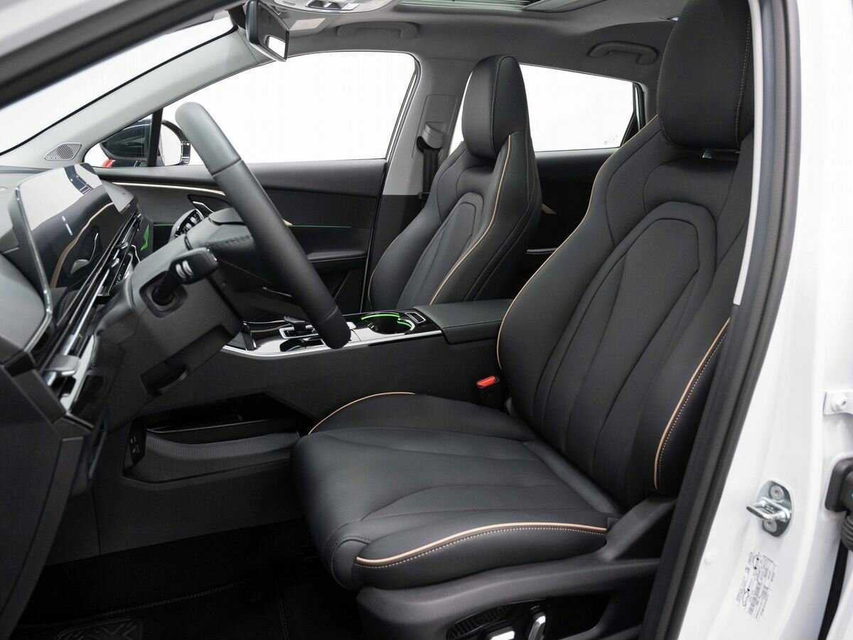 OMODA C5 с пробегом — 2023 год. Фото: #8