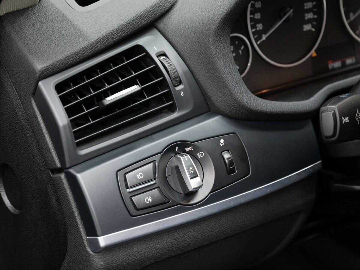 BMW X3 с пробегом — 2011 год. Фото: #18