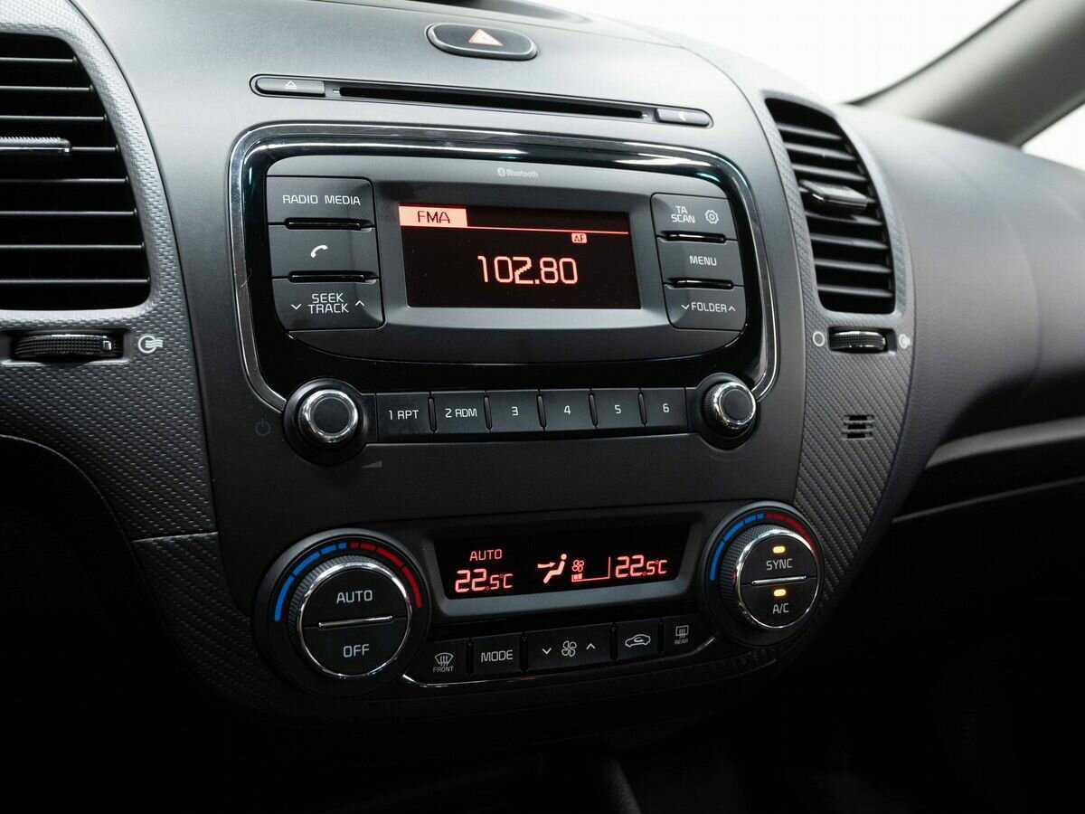 Kia Cerato с пробегом — 2019 год. Фото: #20