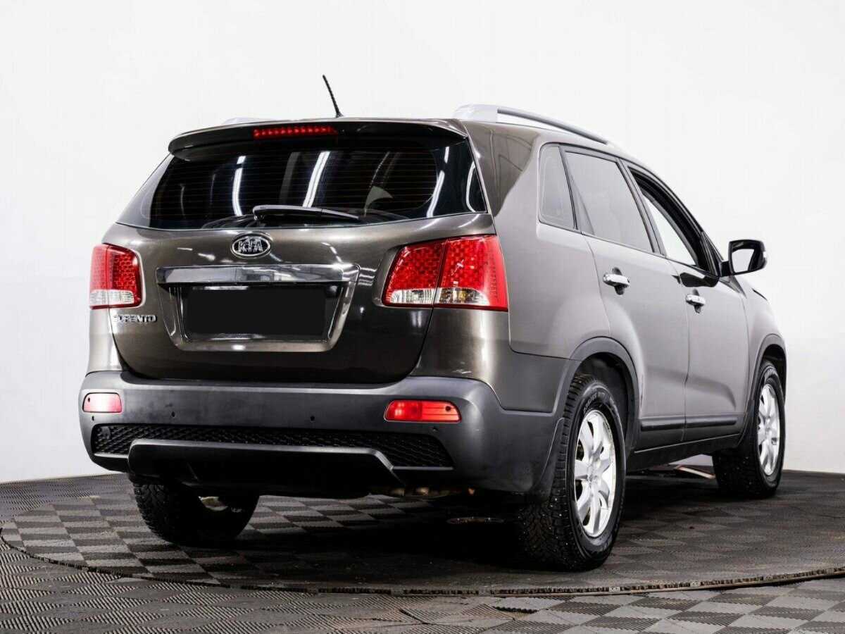 Kia Sorento с пробегом — 2010 год. Фото: #5