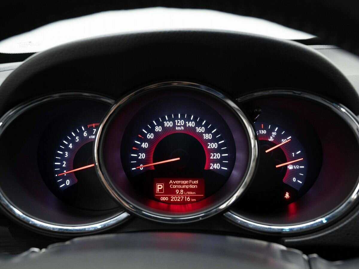 Kia Sorento с пробегом — 2010 год. Фото: #14