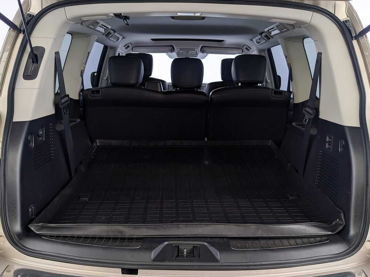 Infiniti QX80 с пробегом — 2018 год. Фото: #9