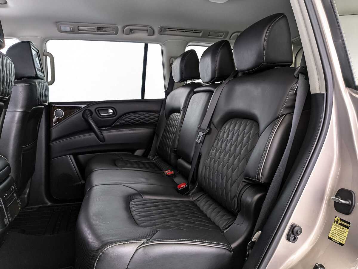 Infiniti QX80 с пробегом — 2018 год. Фото: #17