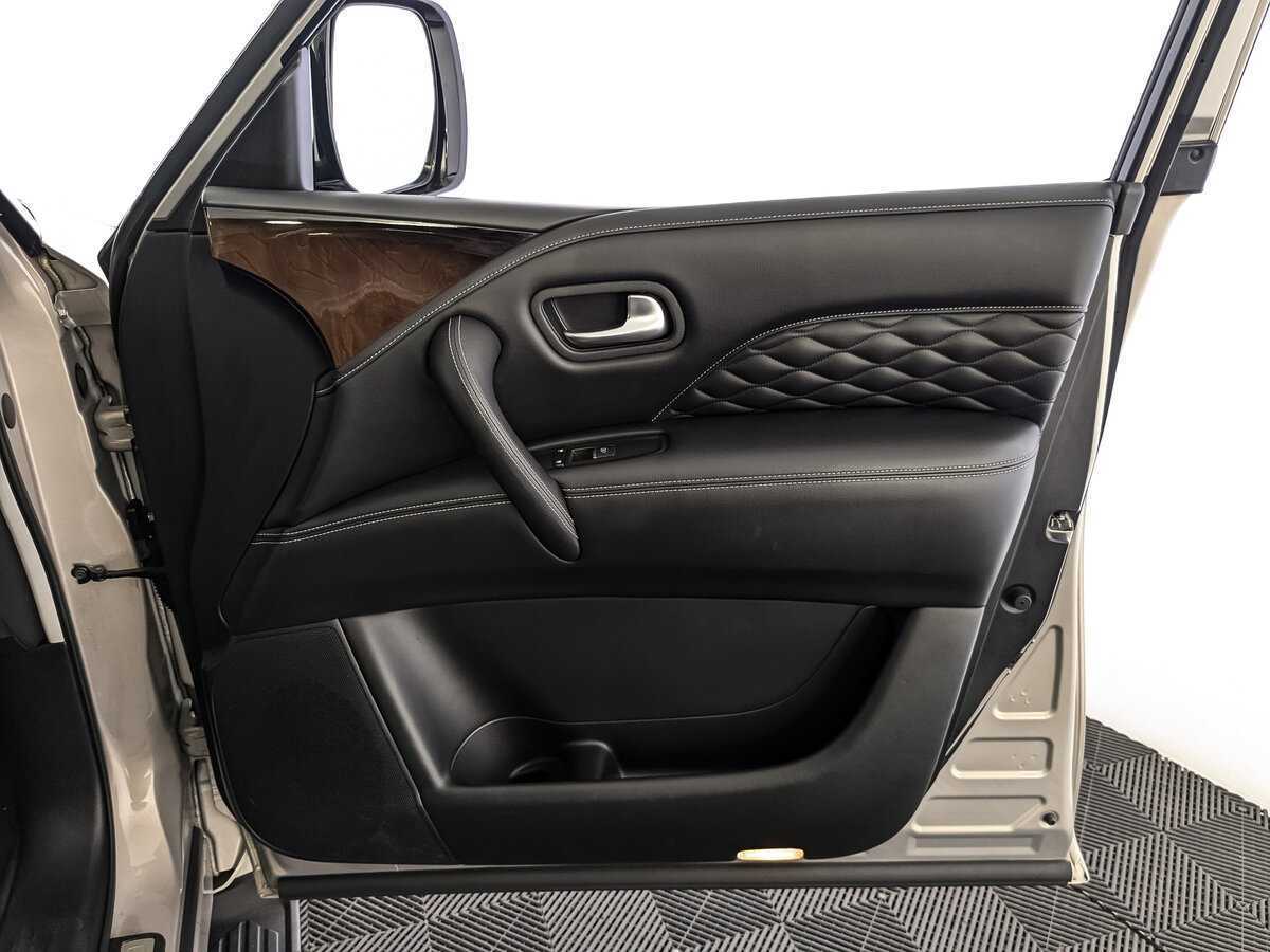 Infiniti QX80 с пробегом — 2018 год. Фото: #24