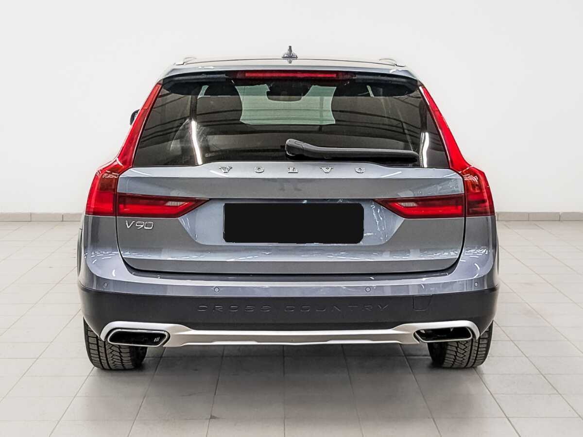 Volvo V90 Cross Country с пробегом — 2018 год. Фото: #5
