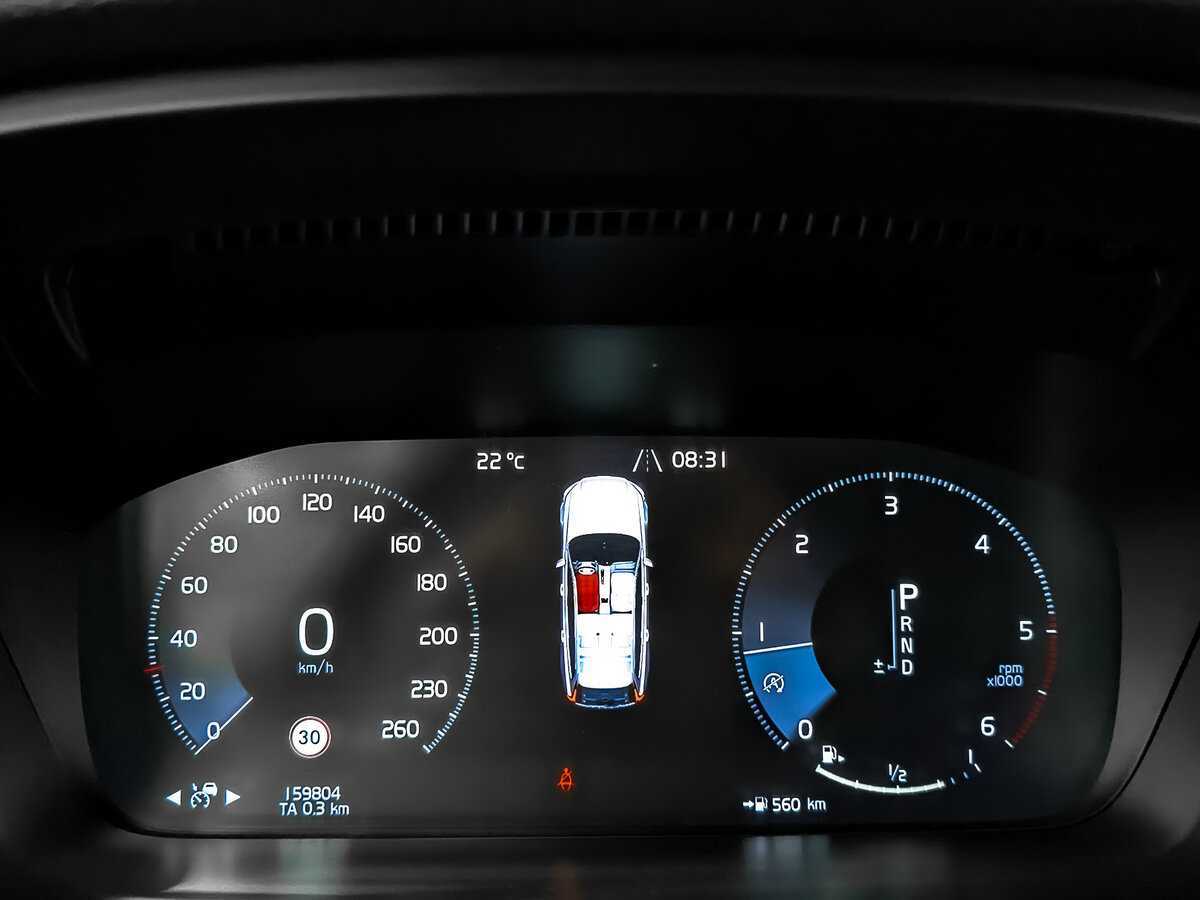 Volvo V90 Cross Country с пробегом — 2018 год. Фото: #15