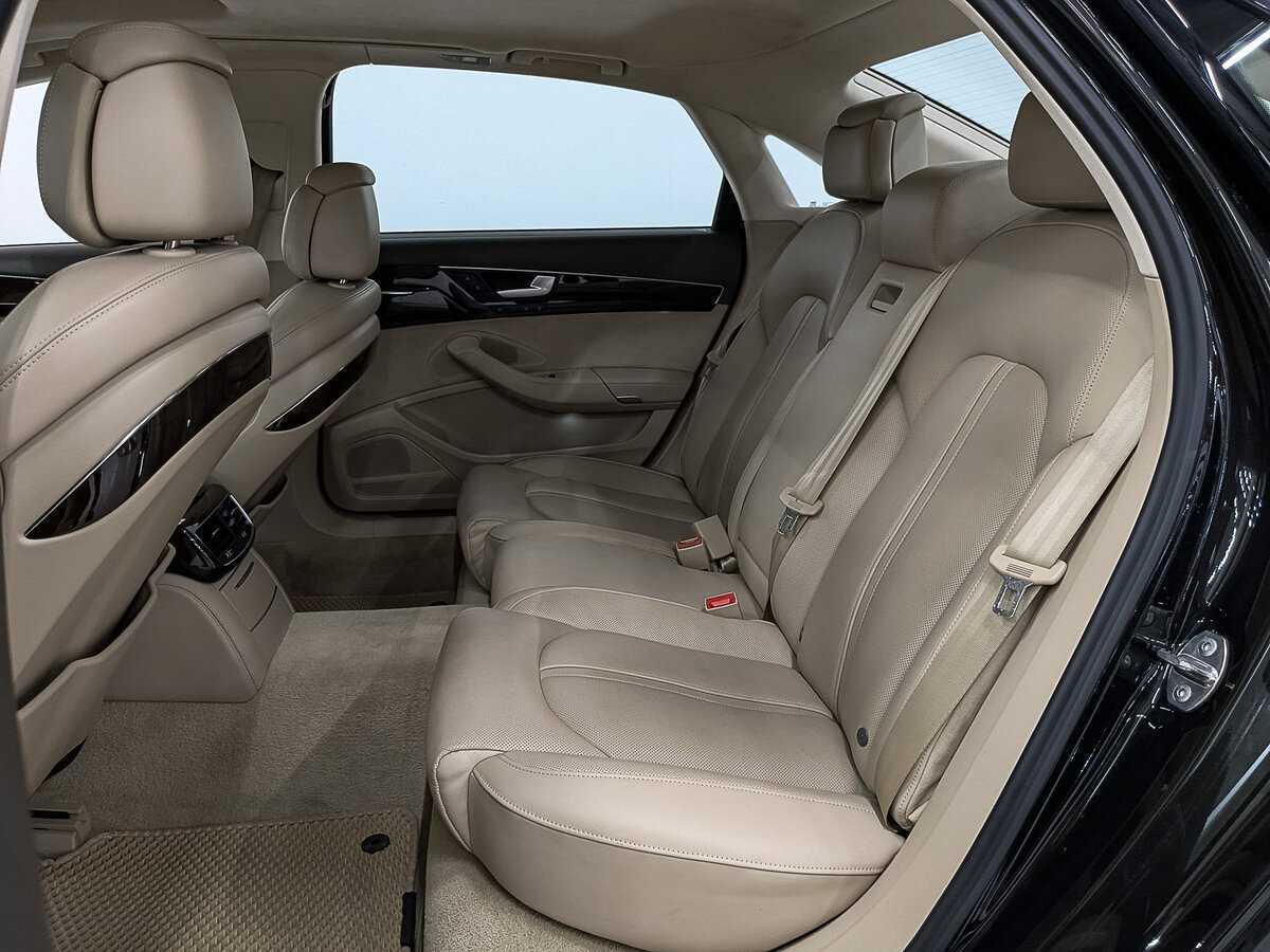 Audi A8 с пробегом — 2014 год. Фото: #17