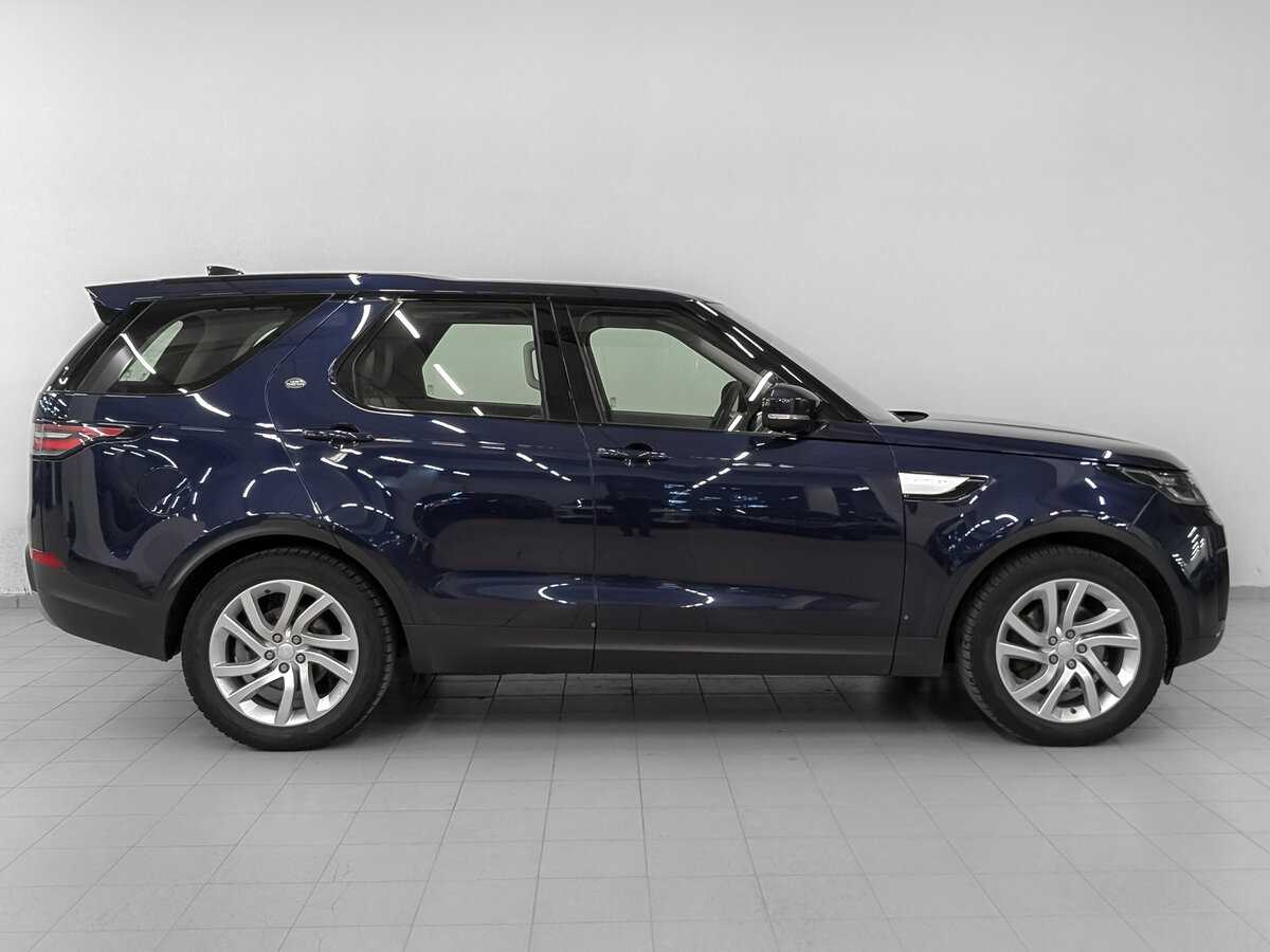 Land Rover Discovery с пробегом — 2018 год. Фото: #3