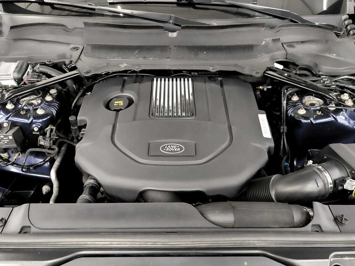 Land Rover Discovery с пробегом — 2018 год. Фото: #8