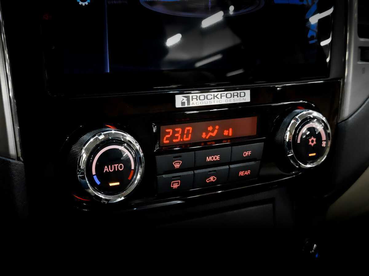 Mitsubishi Pajero с пробегом — 2020 год. Фото: #25