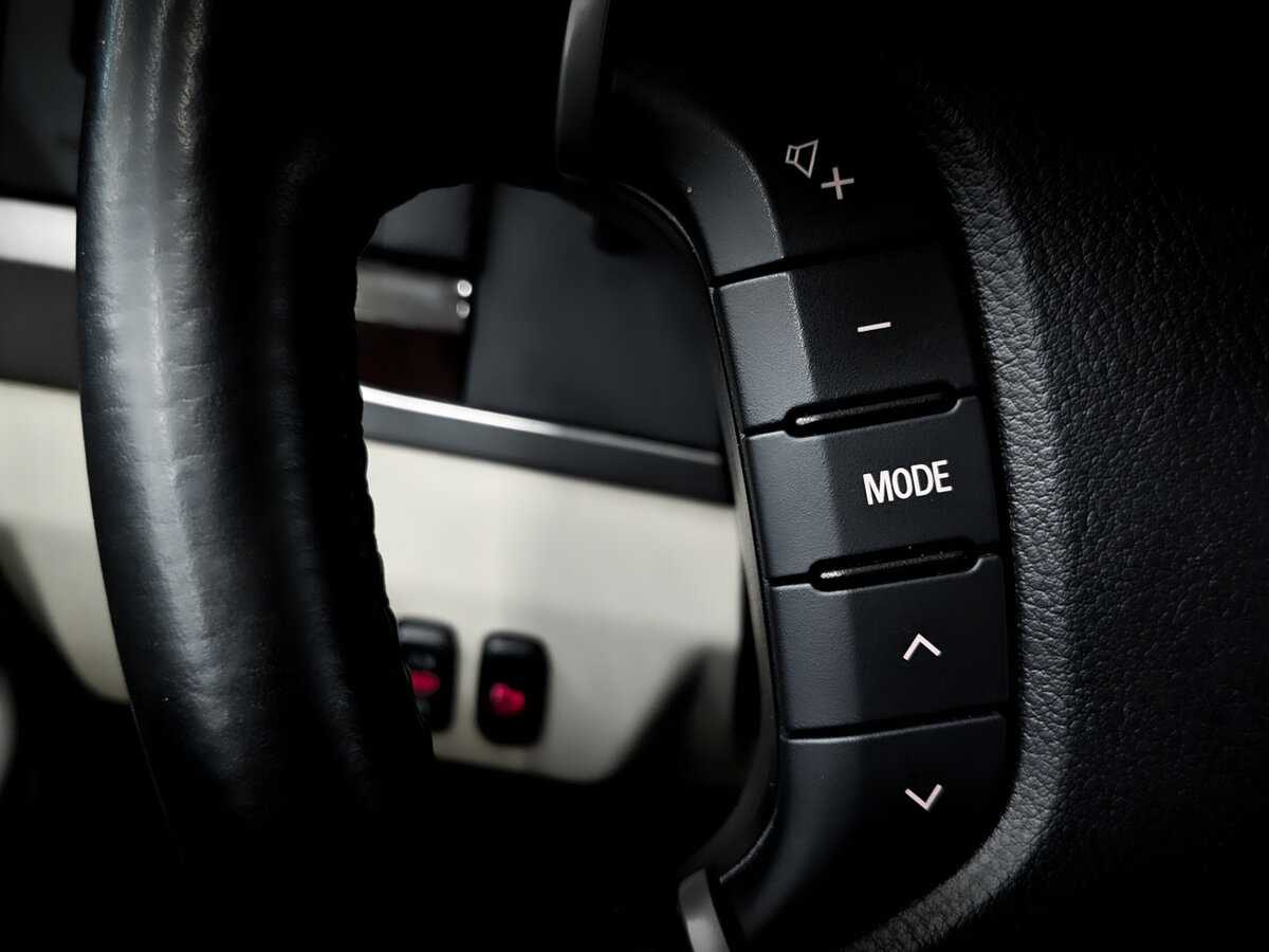 Mitsubishi Pajero с пробегом — 2020 год. Фото: #27