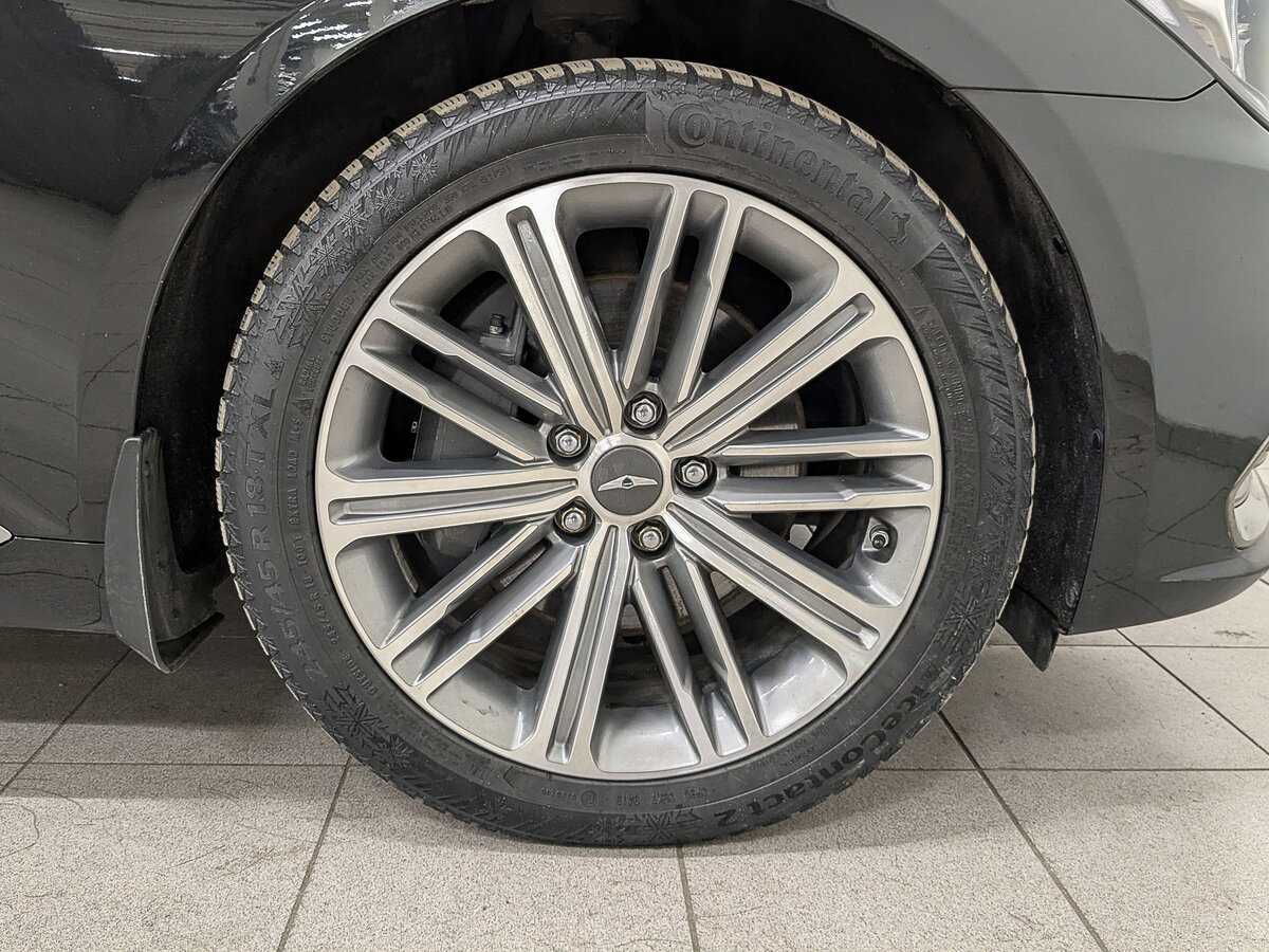 Genesis G80 с пробегом — 2019 год. Фото: #11