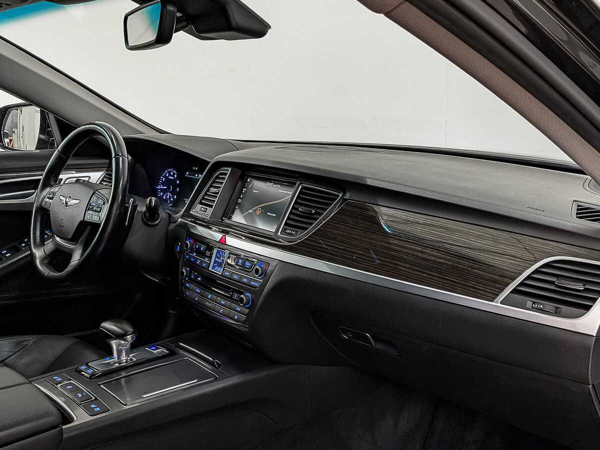 Genesis G80 с пробегом — 2019 год. Фото: #12