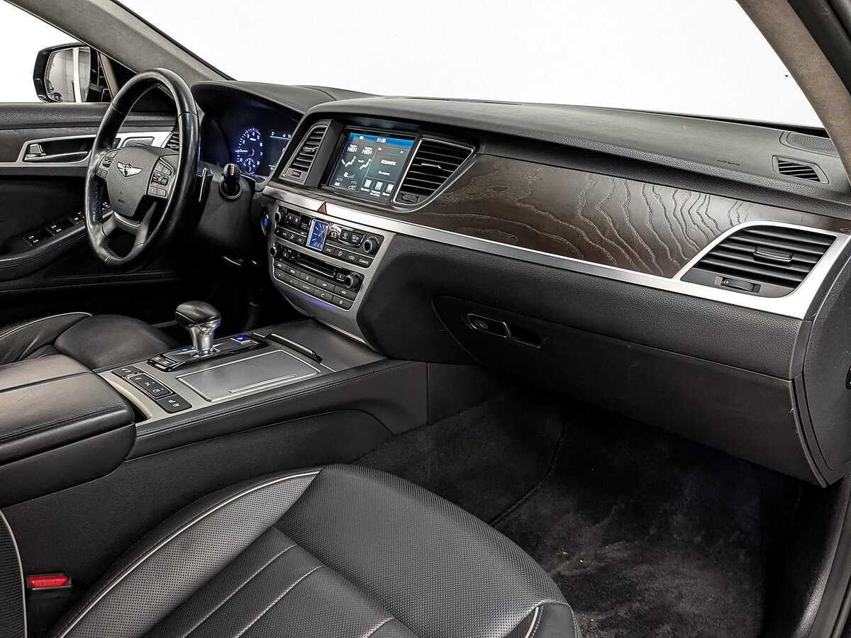 Genesis G80 с пробегом — 2019 год. Фото: #12