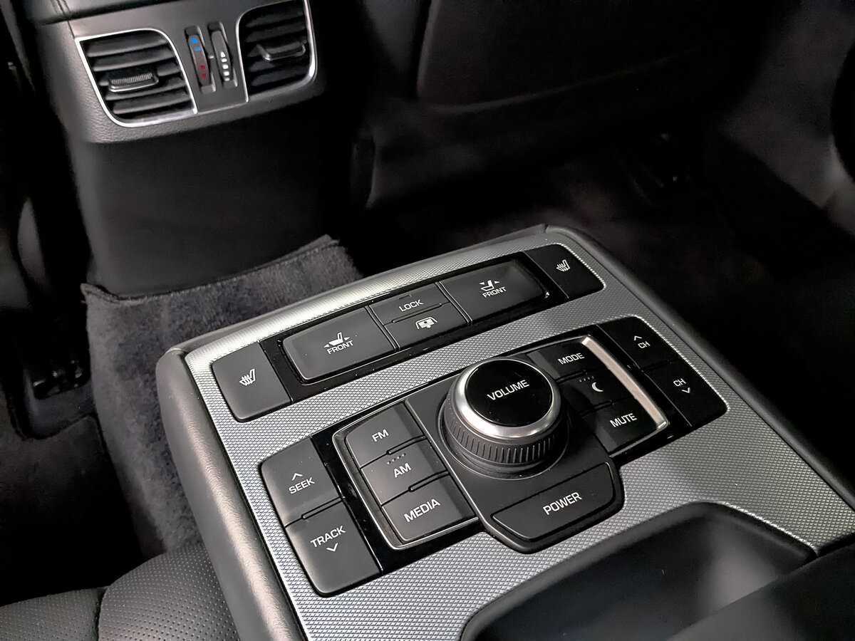 Genesis G80 с пробегом — 2019 год. Фото: #27