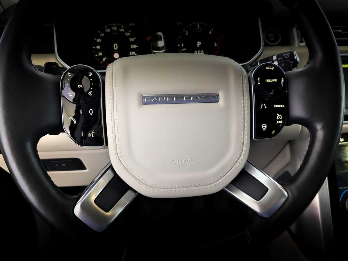 Land Rover Range Rover с пробегом — 2020 год. Фото: #27