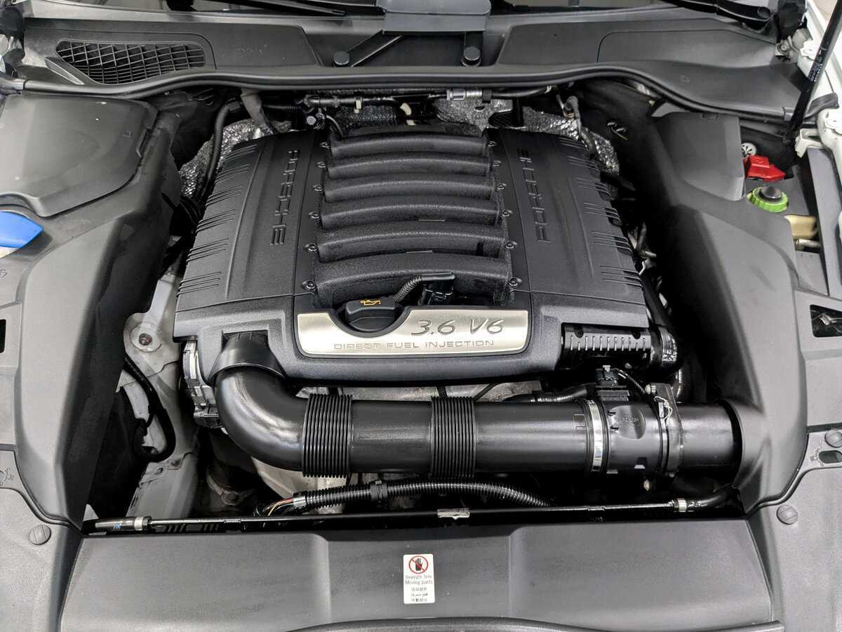 Porsche Cayenne с пробегом — 2013 год. Фото: #8