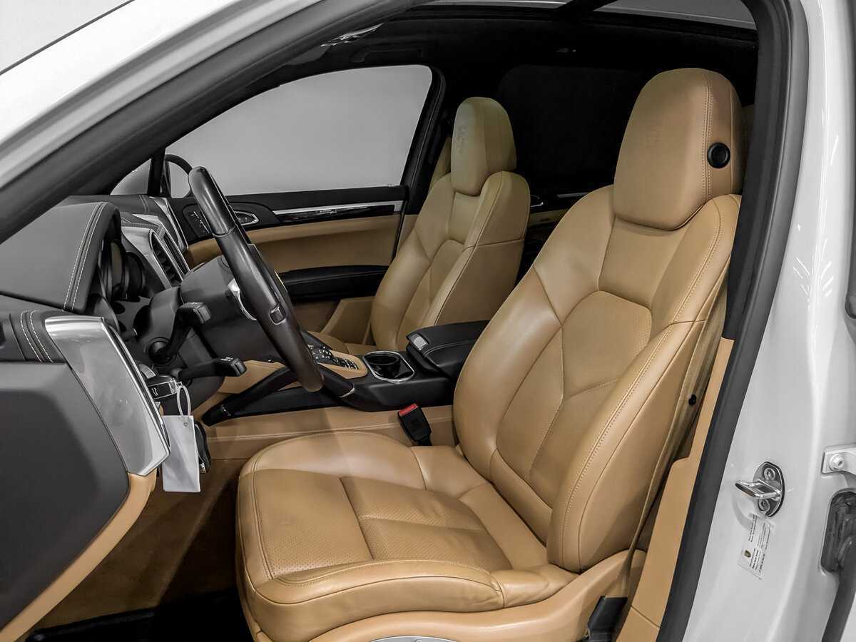 Porsche Cayenne с пробегом — 2013 год. Фото: #19