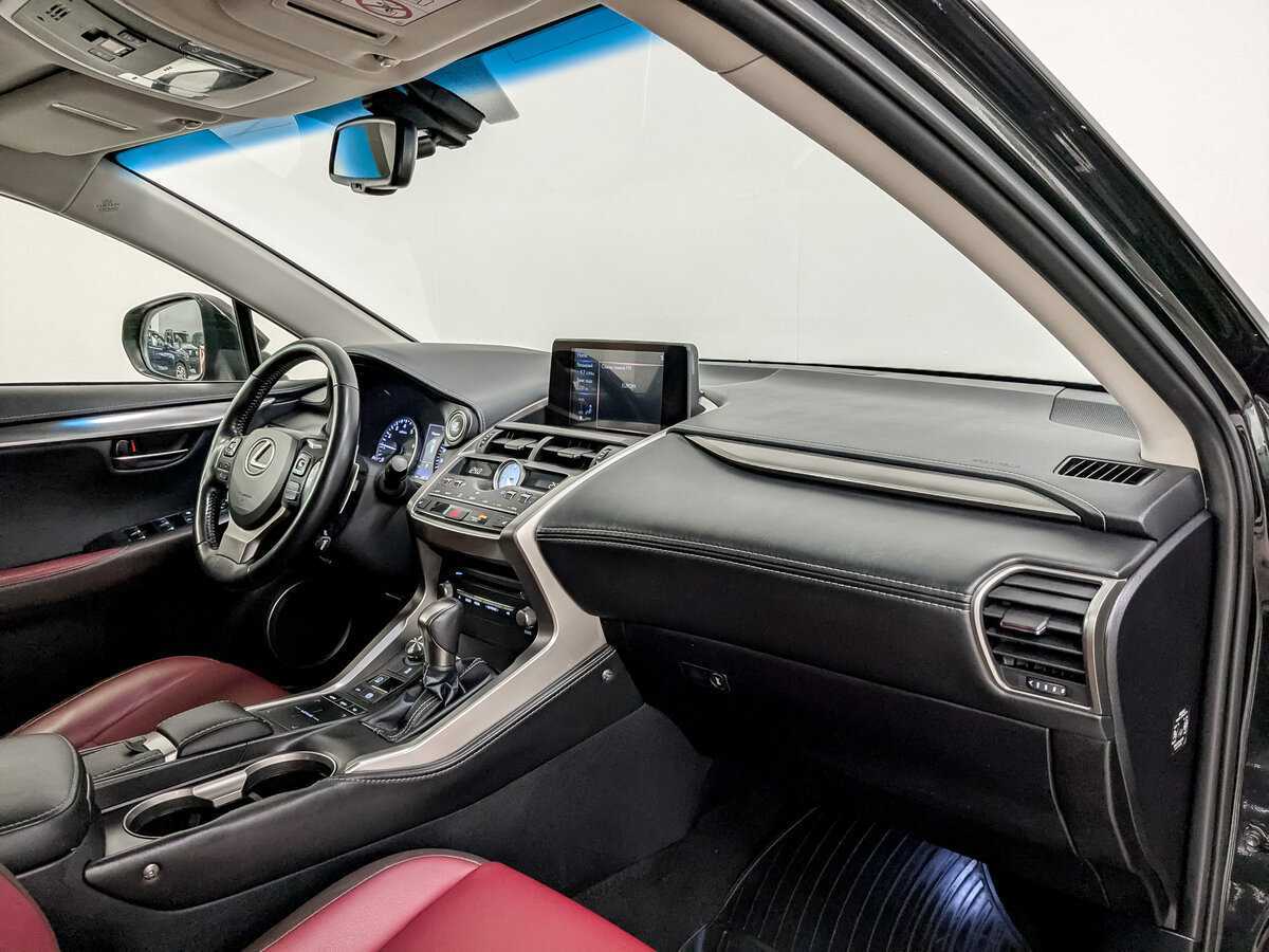 Lexus NX с пробегом — 2018 год. Фото: #10