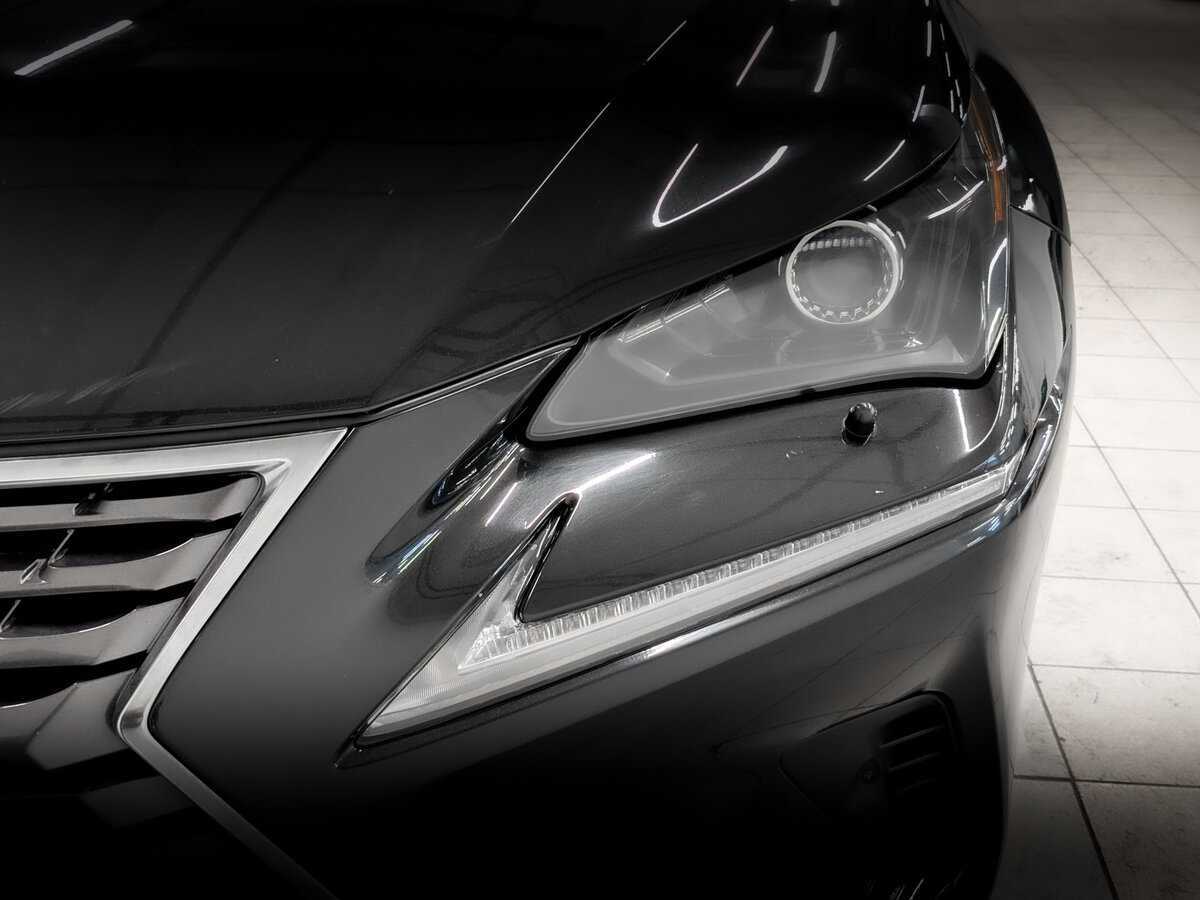 Lexus NX с пробегом — 2018 год. Фото: #16