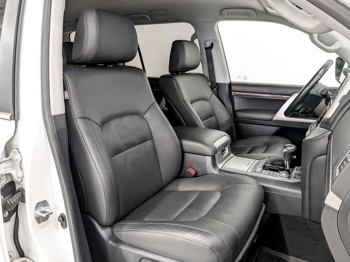 Toyota Land Cruiser с пробегом — 2020 год. Фото: #23